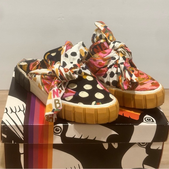 FARM Rio Colorful Patterned Mules - Picture 3 of 7